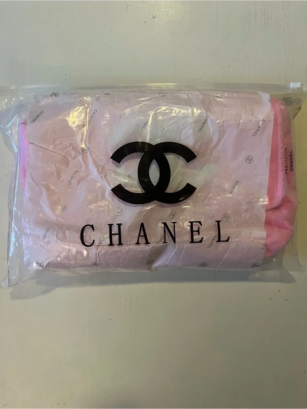 CHANEL rare beauté